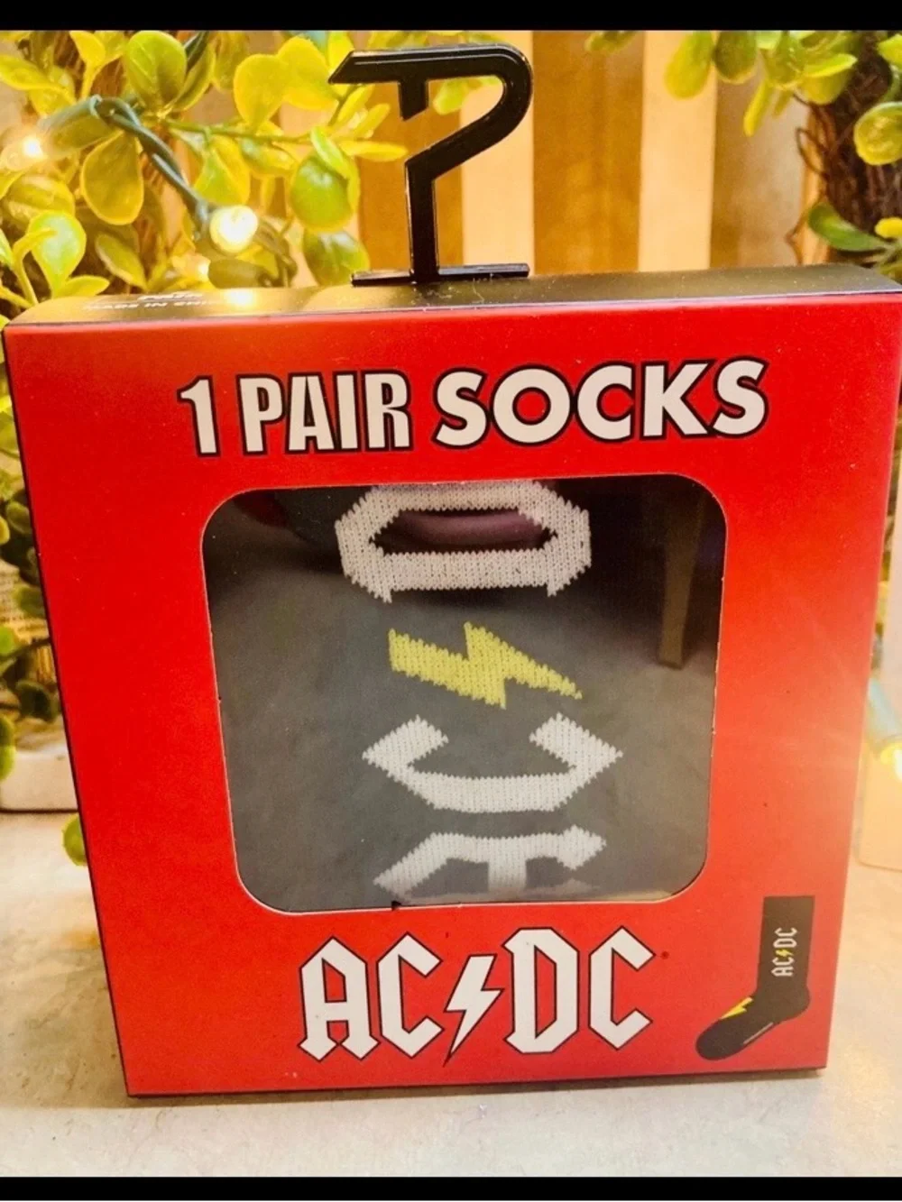 AC/DC Men’s/Womens Socks 7-12 Rock Music Novelty Gift for a Fan - Memorabilia